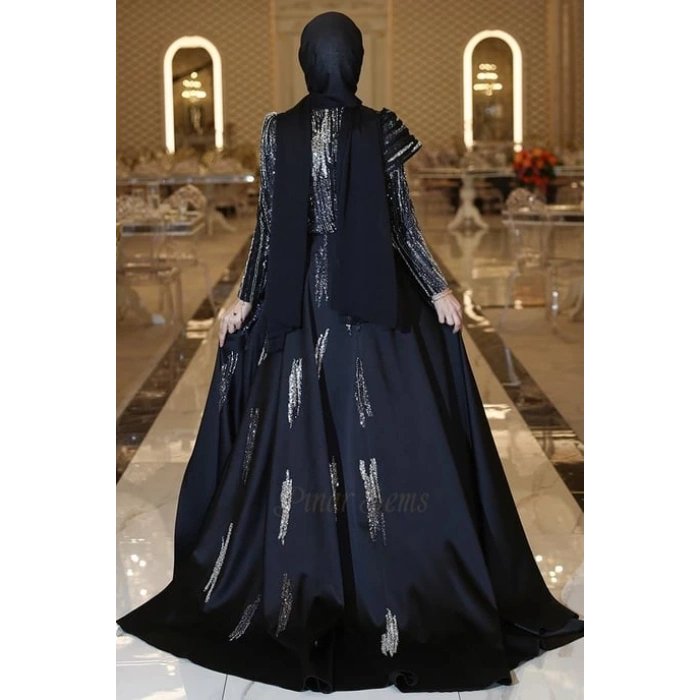 Pınar Şems Cevher Abiye Siyah