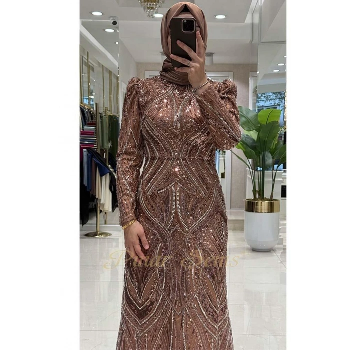 Pınar Şems Gökçe Abiye Bakır