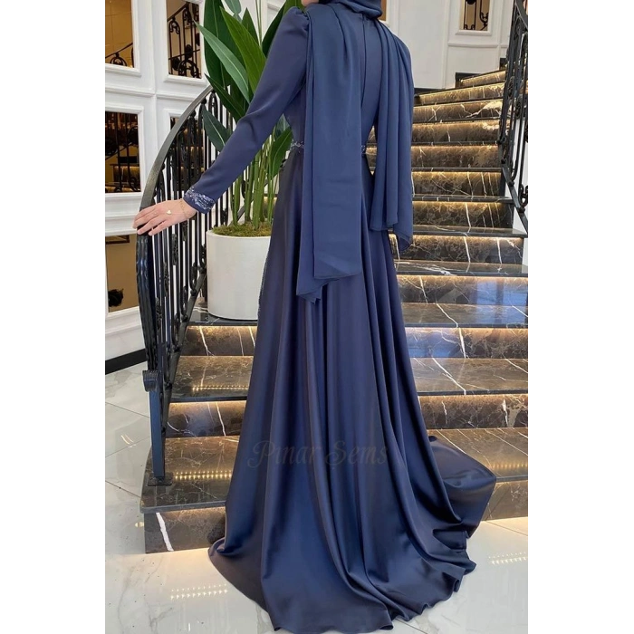 Pınar Şems Hafsa Abiye İndigo