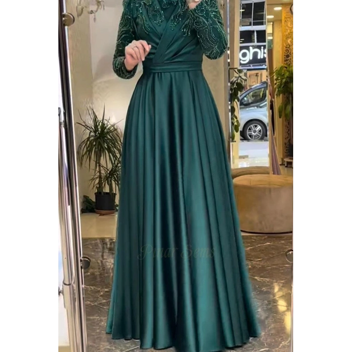 Pınar Şems Melis Abiye Zümrüt