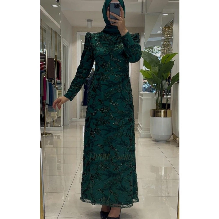 Pınar Şems Semanur Abiye Zümrüt