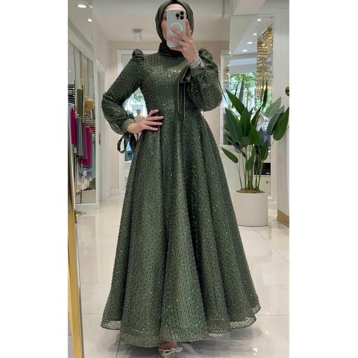 Pınar Şems Yeni Işılay Abiye Haki