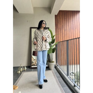 Puantiyeli Trençkot