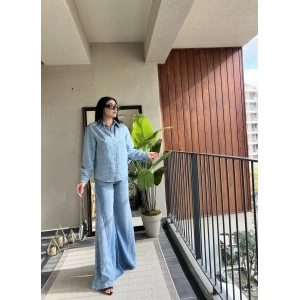 Buz Mavisi Paça Detaylı Kot Takım