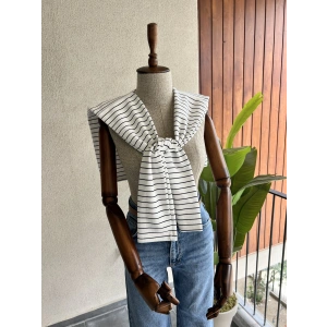 Siyah çizgili Sırt Şalı