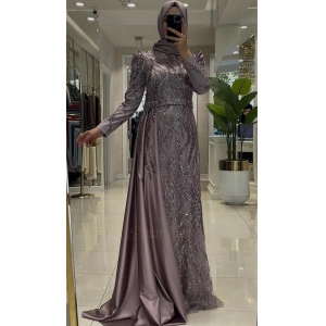 Pınar Şems Akgün Abiye Lila