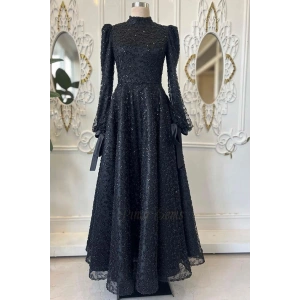 Pınar Şems Işılay Abiye Siyah