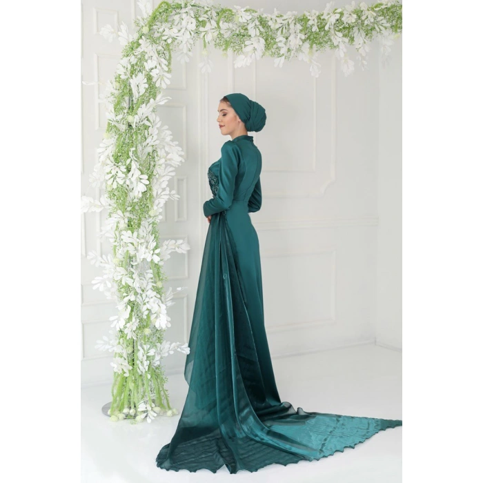 HADRA ABİYE ZÜMRÜT