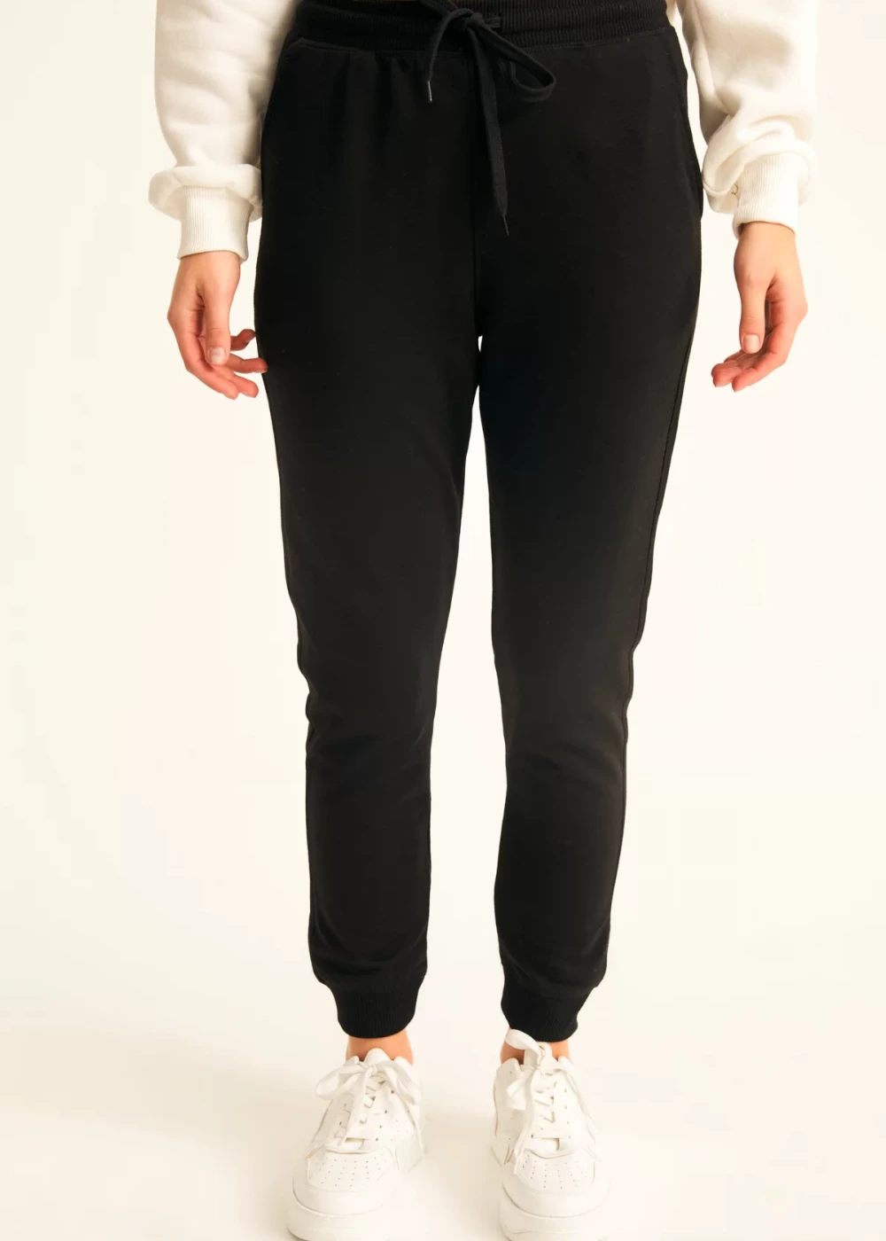 Kadın Siyah Ribana Detay Eşofman Altı