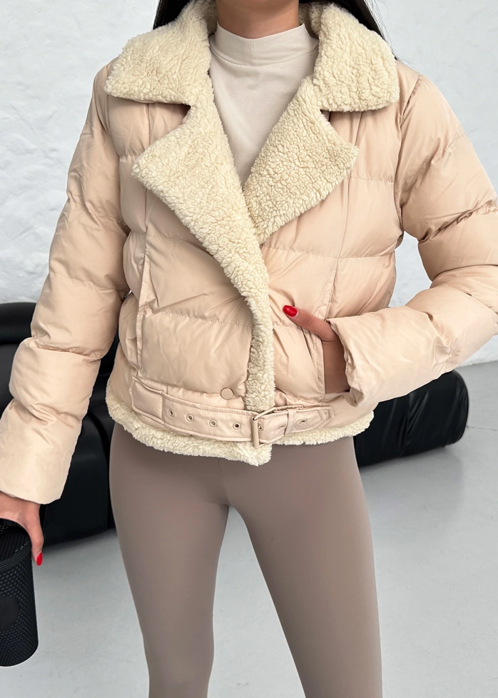 DF Kadın Bej Çıtçıtlı Beli Kemerli İçi Kürklü Biker Mont