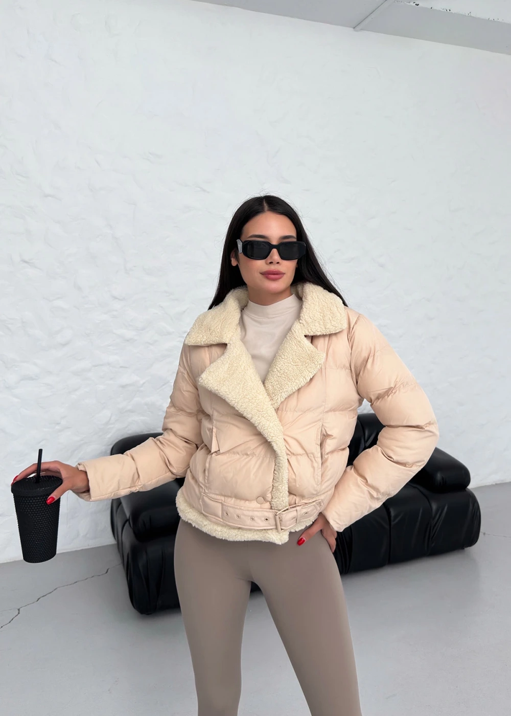 DF Kadın Bej Çıtçıtlı Beli Kemerli İçi Kürklü Biker Mont