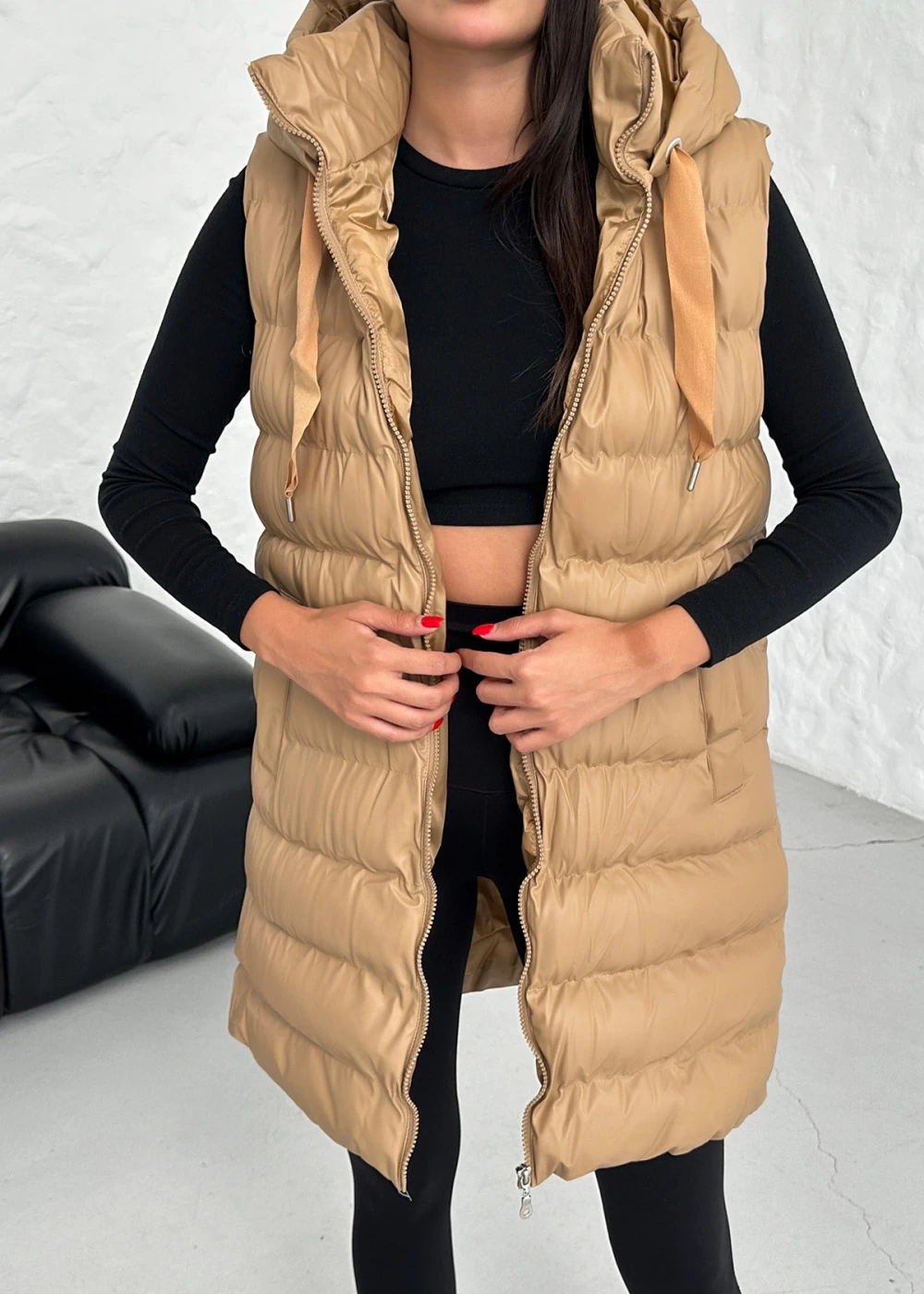 DF Kadın Camel Uzun Fermuarlı Deri Şişme Yelek