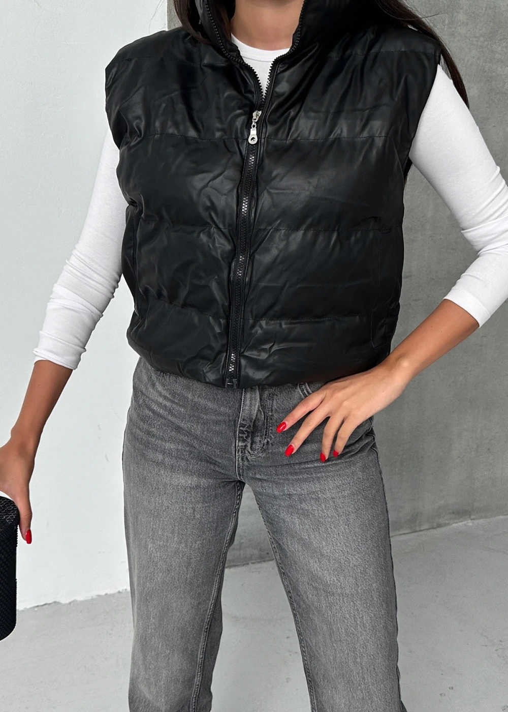 DF Kadın Siyah Fermuarlı Deri Şişme Yelek