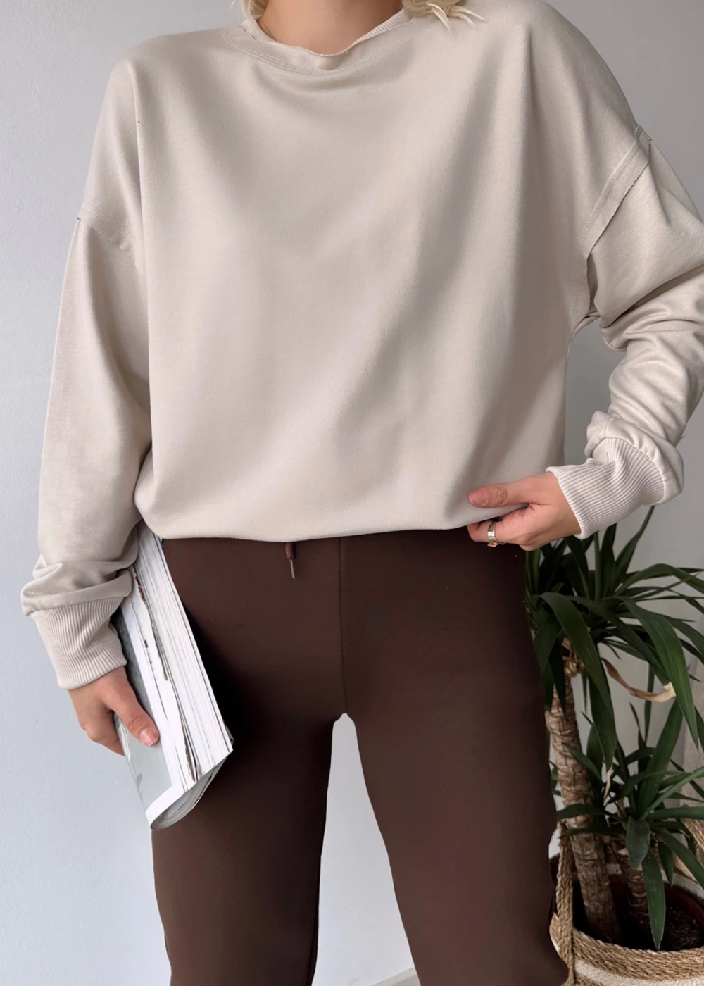 Kadın Bej Over Size Luxury Basic Sweatshirt