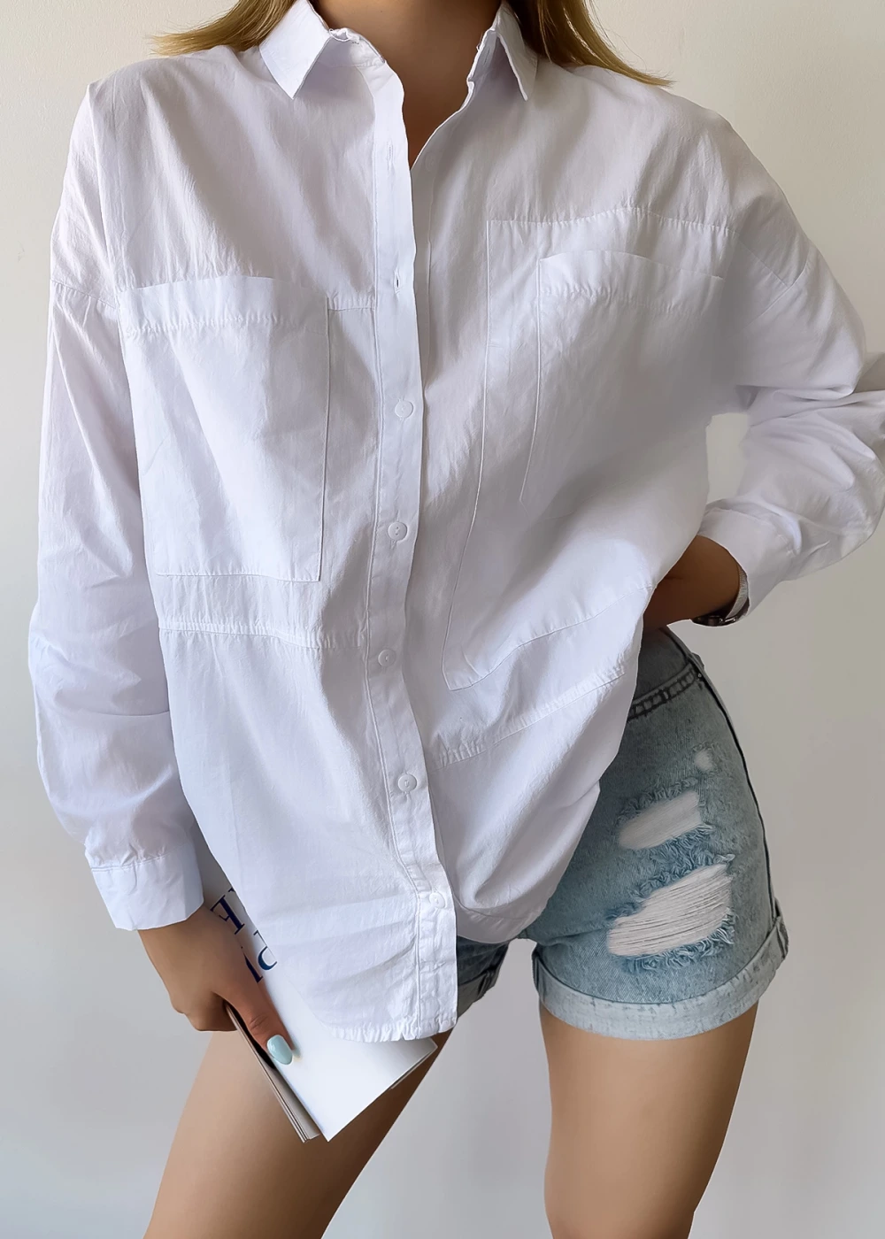 Kadın Beyaz Çift Cep Detaylı Gömlek