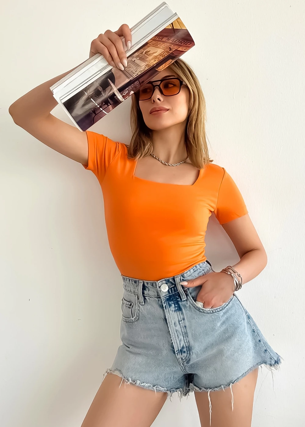 Kadın Kısa Kol Kare Yaka Düz Renk Turuncu