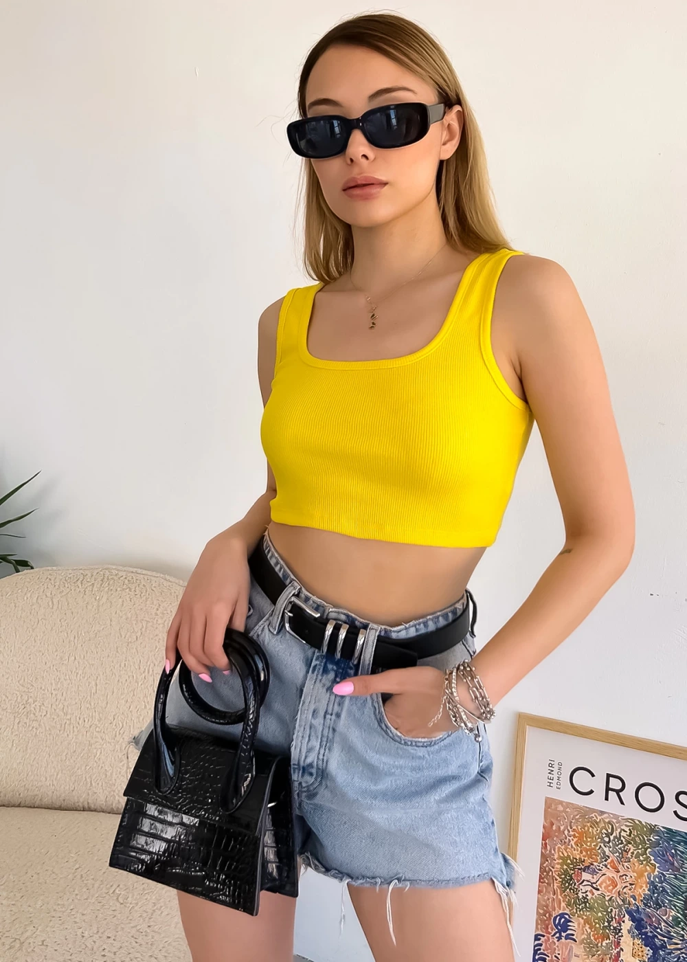 Kadın Sarı Kalın Askılı Kaşkorse Basic Crop Bluz