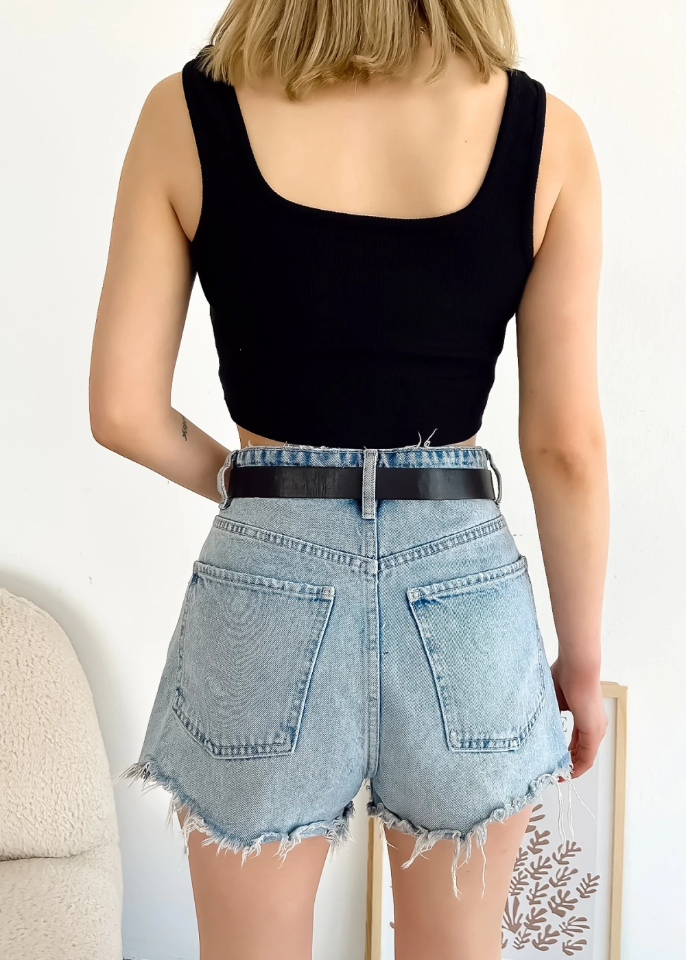 Kadın Siyah Kalın Askılı Kaşkorse Basic Crop Bluz