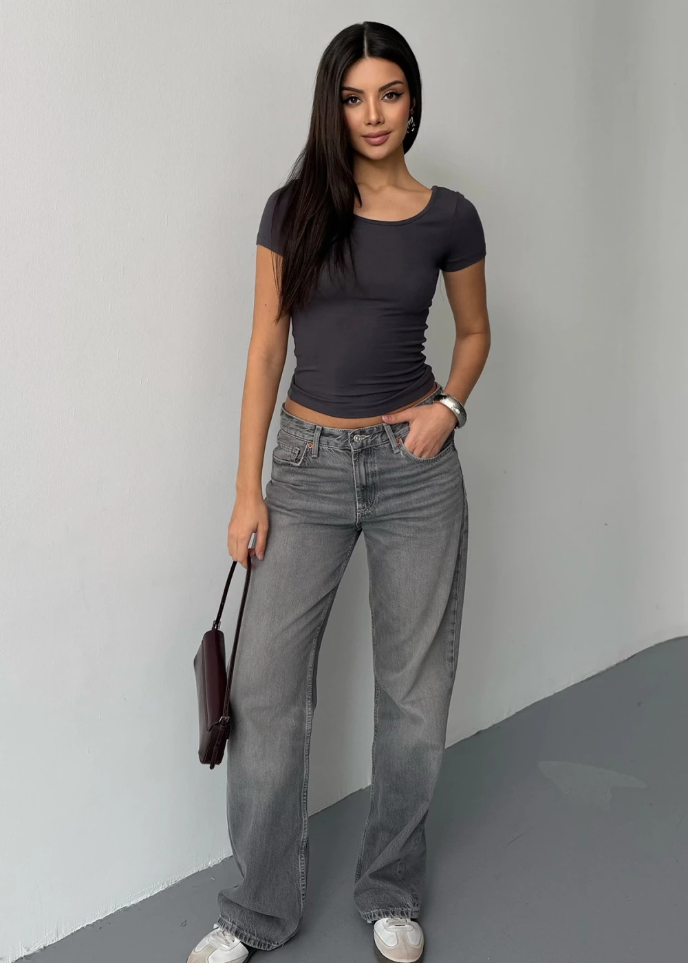 Kadın U Yaka Antrasit Buzy Modal Kumaş Basic Kısa Kol Bluz