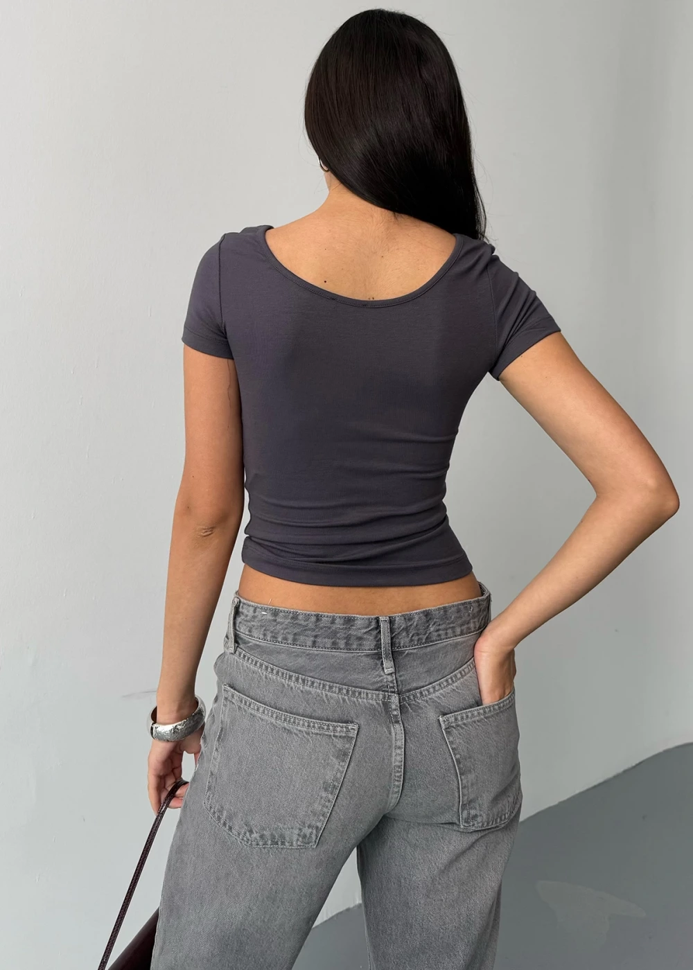 Kadın U Yaka Antrasit Buzy Modal Kumaş Basic Kısa Kol Bluz