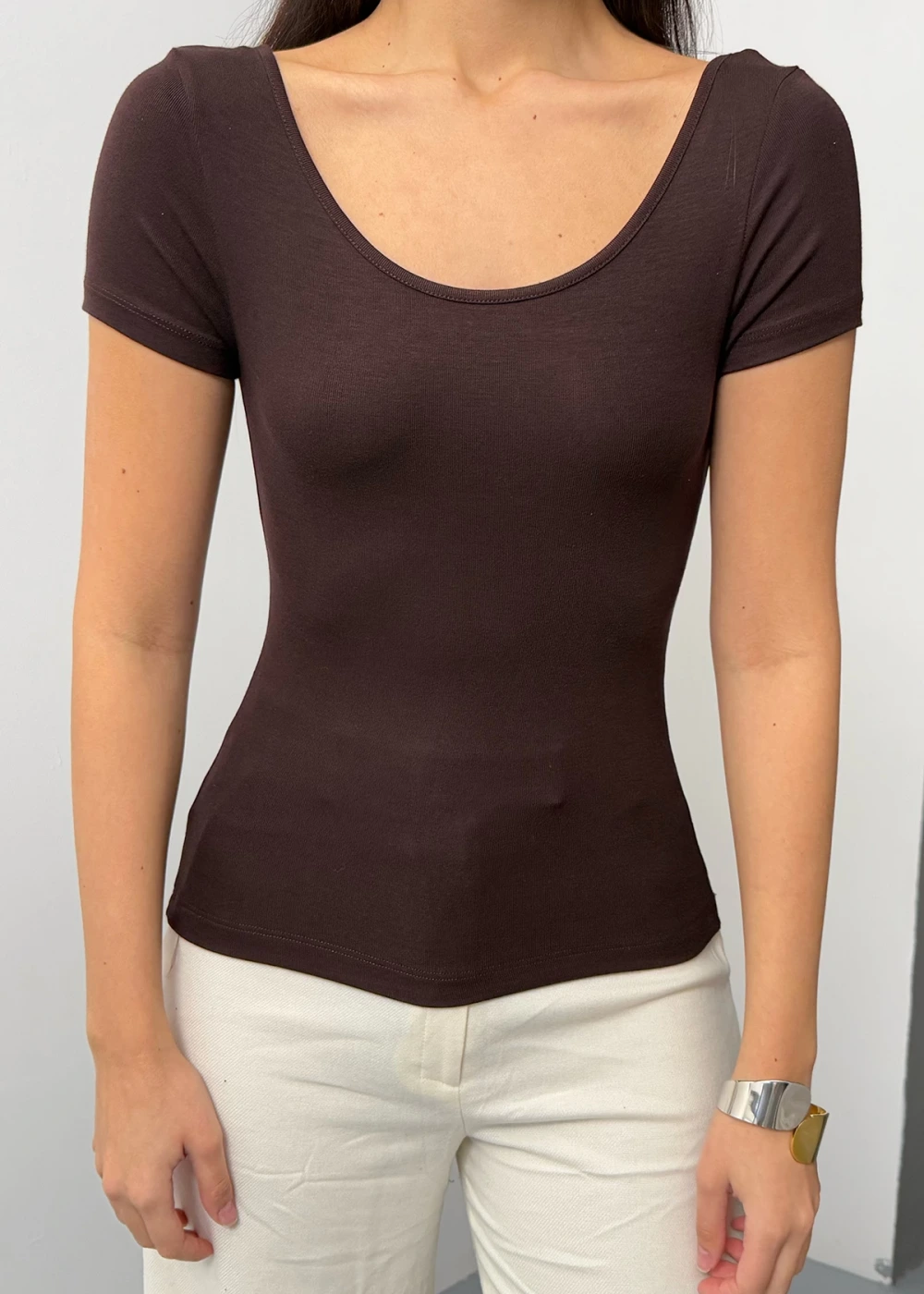 Kadın U Yaka Kahve Buzy Modal Kumaş Basic Kısa Kol Bluz