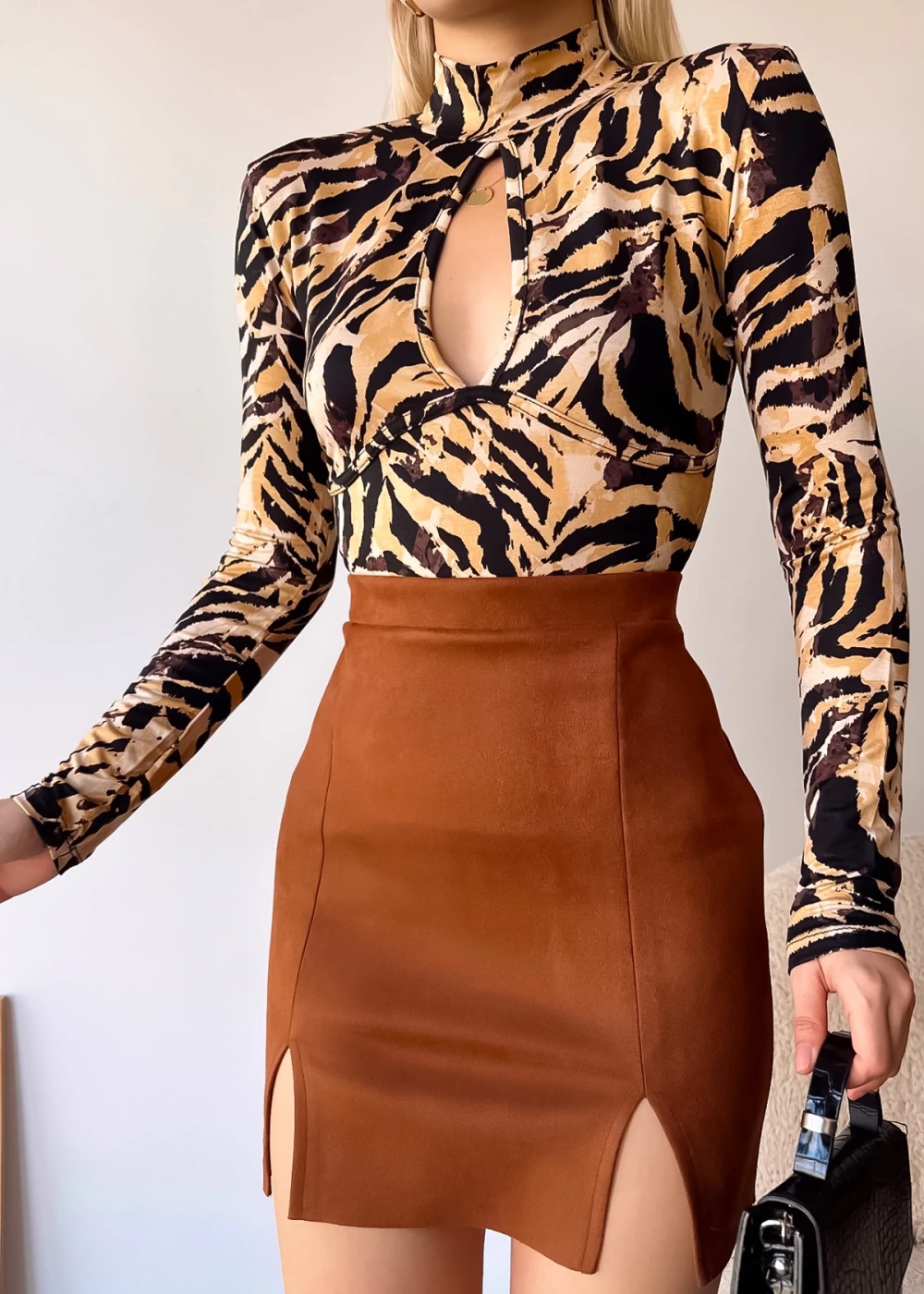 Kadın Viskon Pencere Detay Sonbahar Desen Bluz