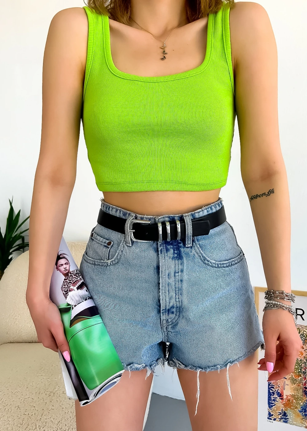 Kadın Yeşil Kalın Askılı Kaşkorse Basic Crop Bluz