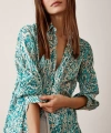 V Yaka Desenli Saten Gömlek Yeşil