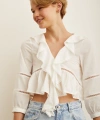 Şerit Dantel Detaylı Fırfırlı Bluz Beyaz