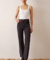 Kesik Paça Yüksek Bel Jean Siyah