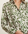 V Yaka Desenli Saten Gömlek Haki