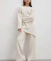 Eteği Çapraz Pantolonlu Bisiklet Yaka Takım Ekru