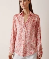 V Yaka Desenli Saten Gömlek Kırmızı