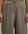 Kemer Detaylı Klasik Pantolon Haki
