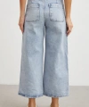 Önü Cepsiz Straight Jean Buz Mavisi