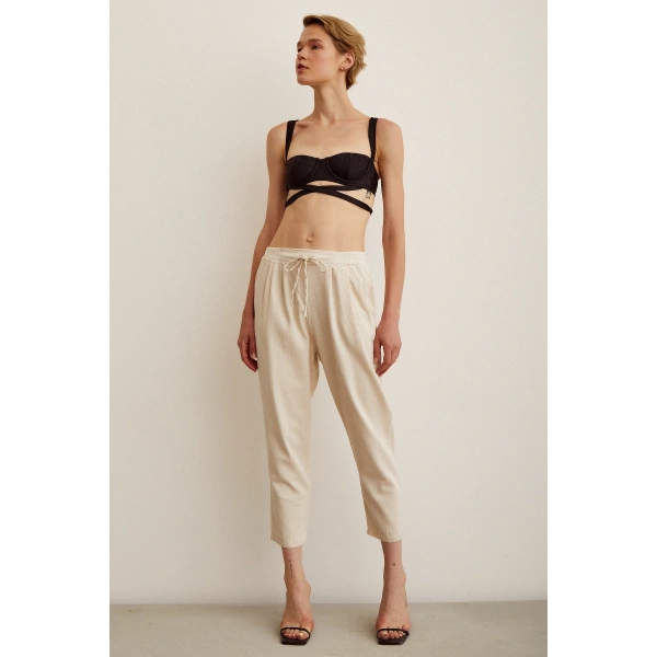 Örgü Kemerli Pantolon Bej
