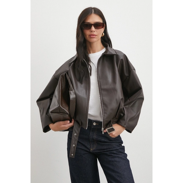 Yakalı Kemer Detaylı Deri Ceket Kahve