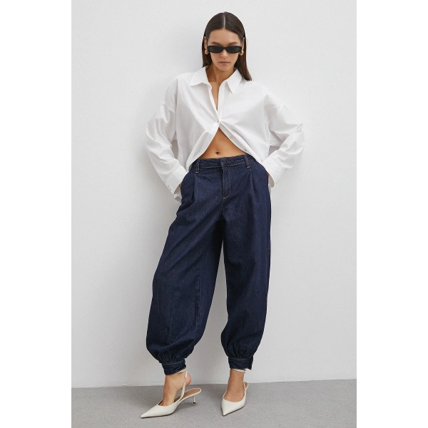 Paçası Düğmeli Yüksek Bel Mom Jean Lacivert