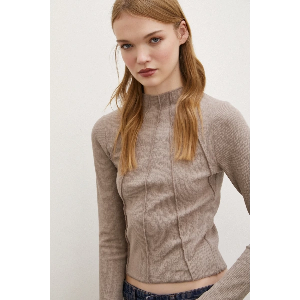 Önü Dikişli Bluz Vizon