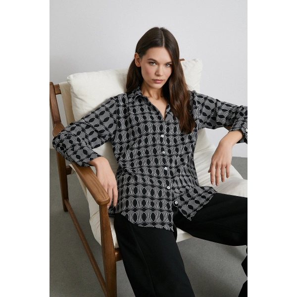 Geametrik Desenli Gömlek Siyah