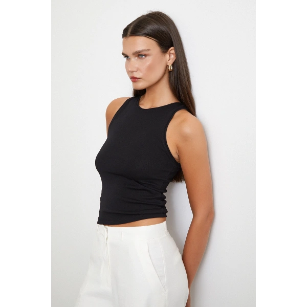 Basit Crop Top Siyah