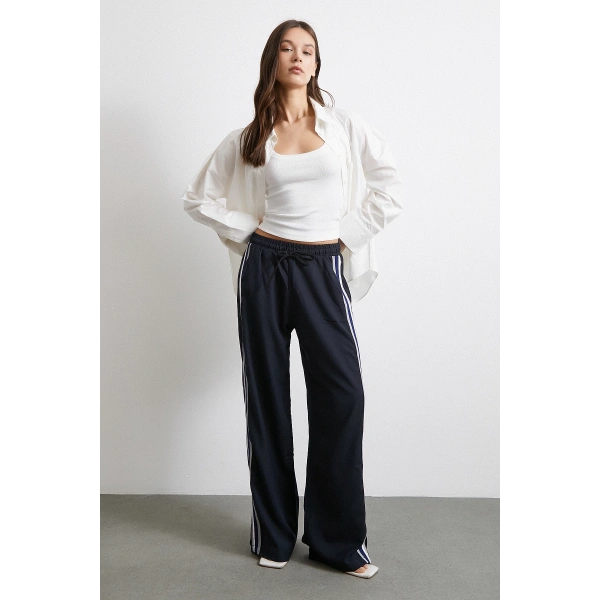 Beli Lastikli Çift Şeritli Pantolon Lacivert