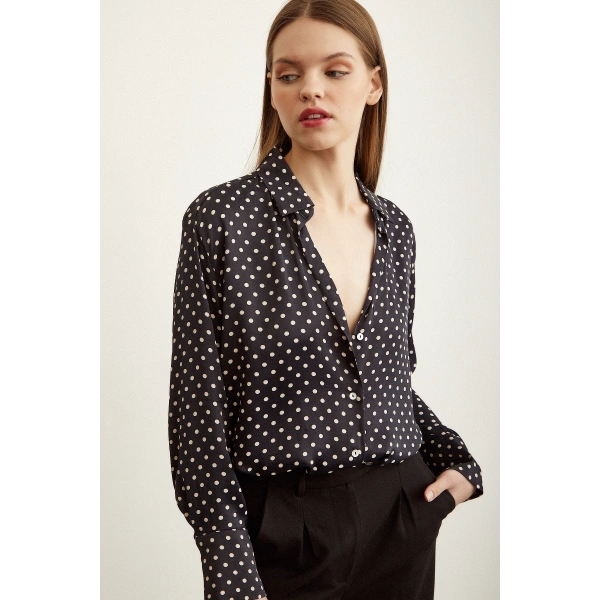 Puantiye Desenli Saten Gömlek Siyah