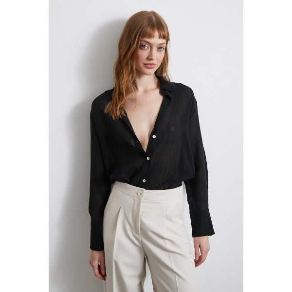 Kabartma Çizgili Saten Gömlek Siyah