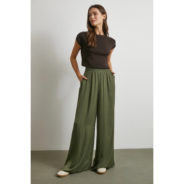 Beli Lastikli Dökümlü Geniş Paça Pantolon Haki