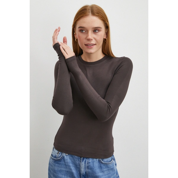 Kol Yırtmaçlı Bluz Kahve