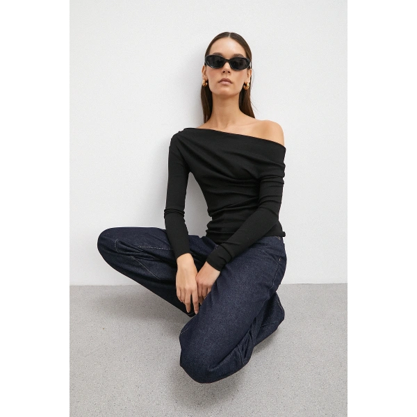 Omuz Pileli Uzun Kol Bluz Siyah