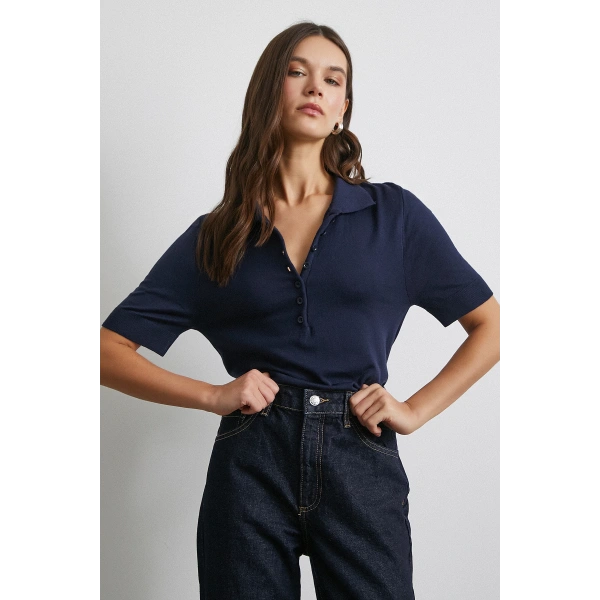 Polo Yaka Düğmeli Kısa Kol Lacivert