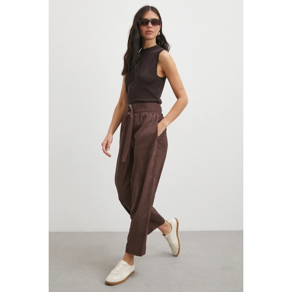 Beli Büzgülü Kemer Tokalı Pantolon Kahve