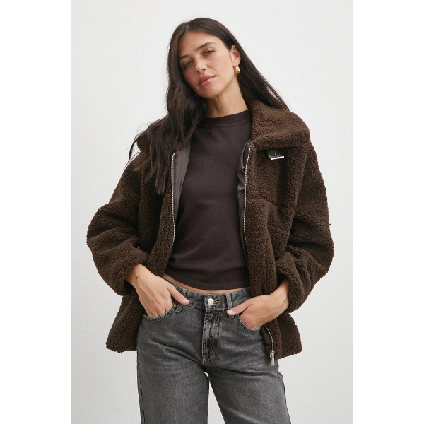 Yaka Detaylı Peluş Mont Kahve